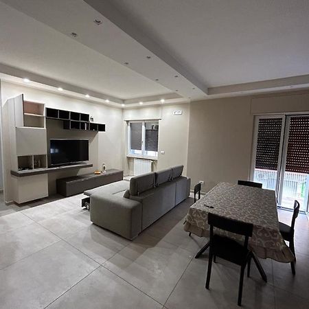 Il Poeta Manfredonia - Suite Con Balcone Exterior photo